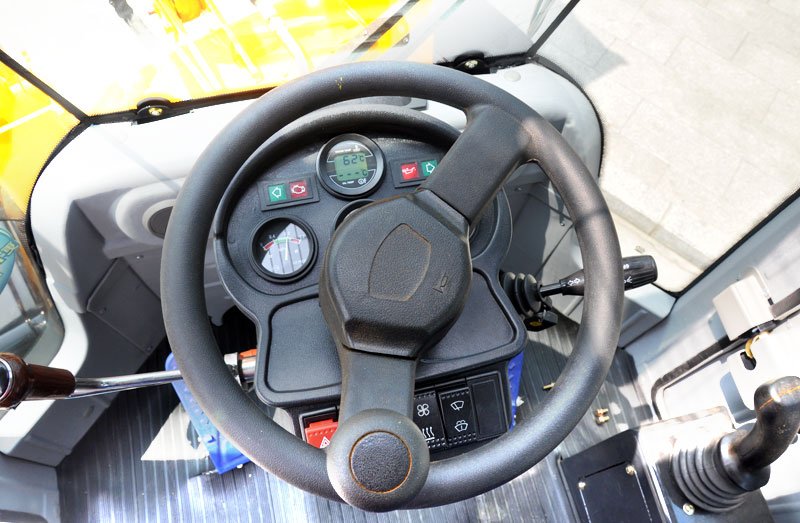 Retroexcavador_az-22-10 (14)