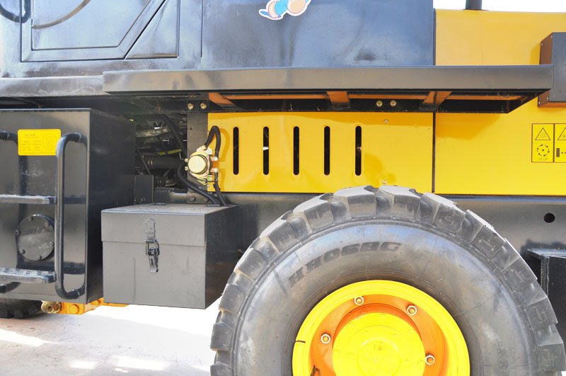 Retroexcavador_az-22-10 (2)