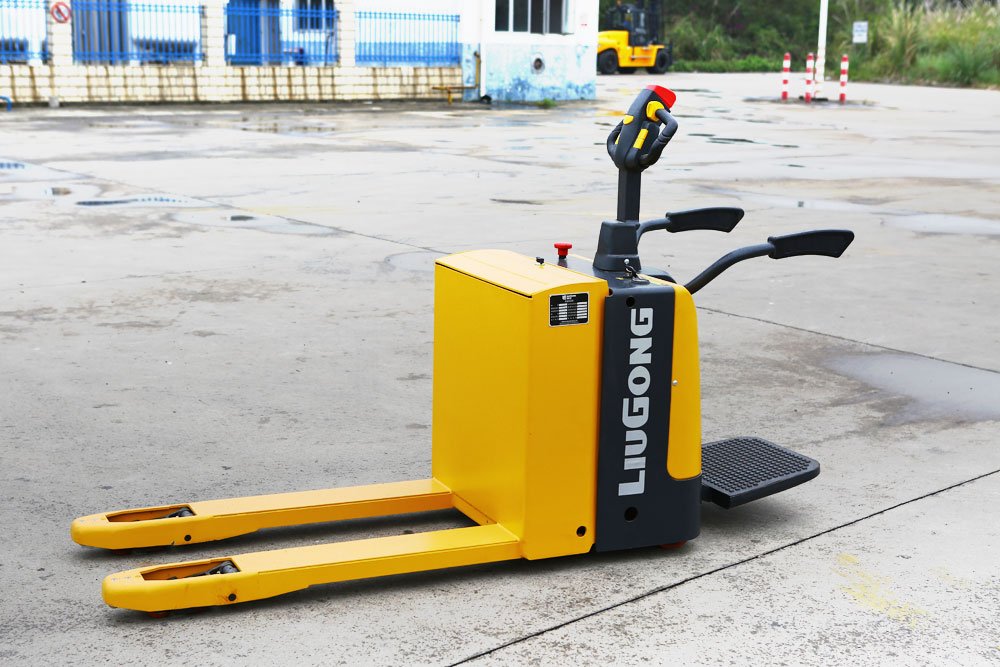 Transpaleta Electrica LiuGong CLG2020L-R3 (3)