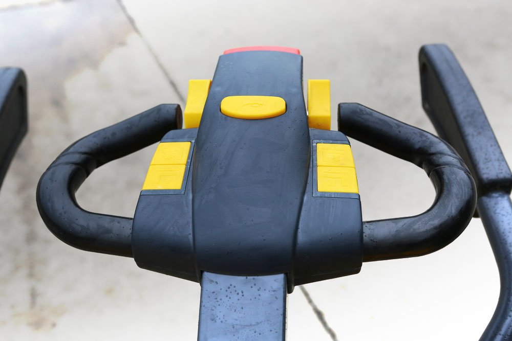 Transpaleta Electrica LiuGong CLG2020L-R3 (6)