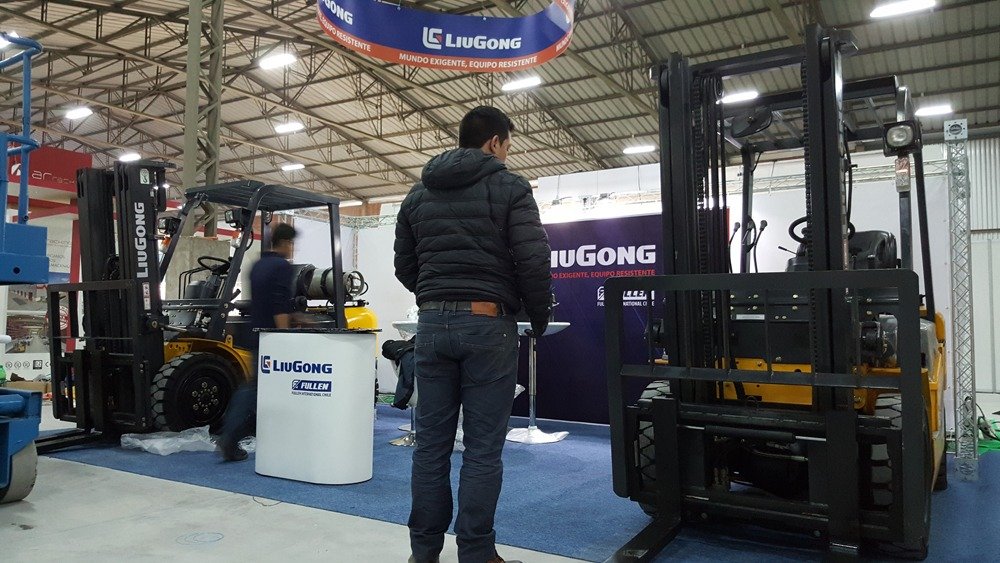 LogistecExpo_2016_LiuGong_Fullen (3)